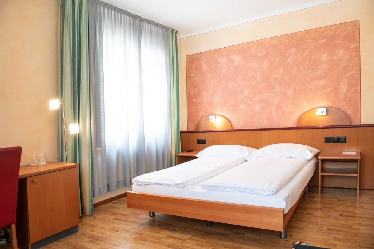 Al Giardinetto Hotel Biasca Ngoại thất bức ảnh