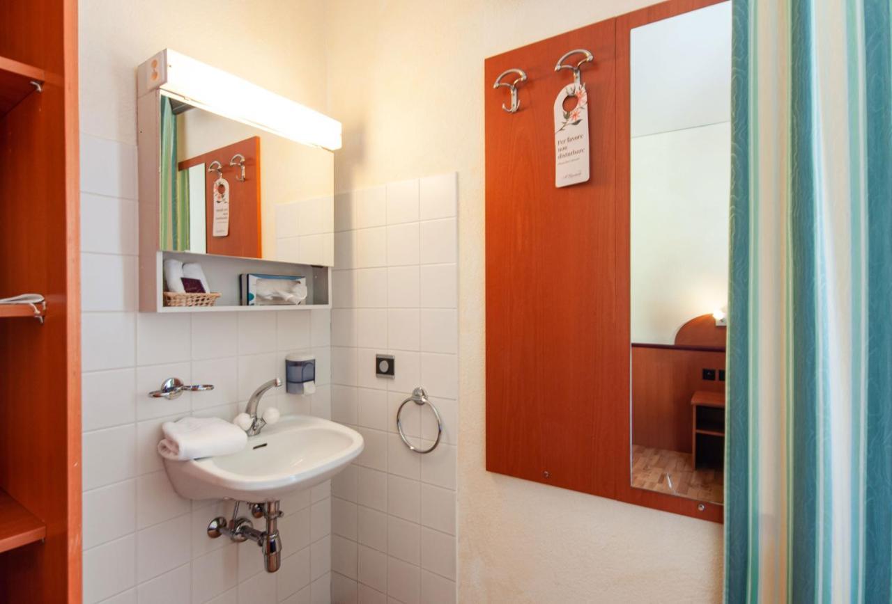Al Giardinetto Hotel Biasca Ngoại thất bức ảnh